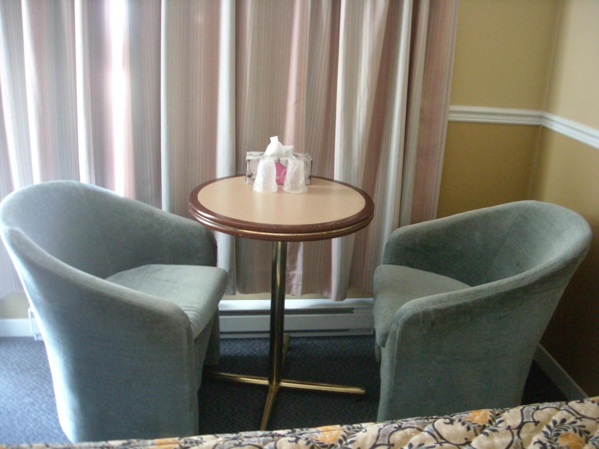 Motel Montreal Notre-Dame-de-l'Ile-Perrot Ngoại thất bức ảnh