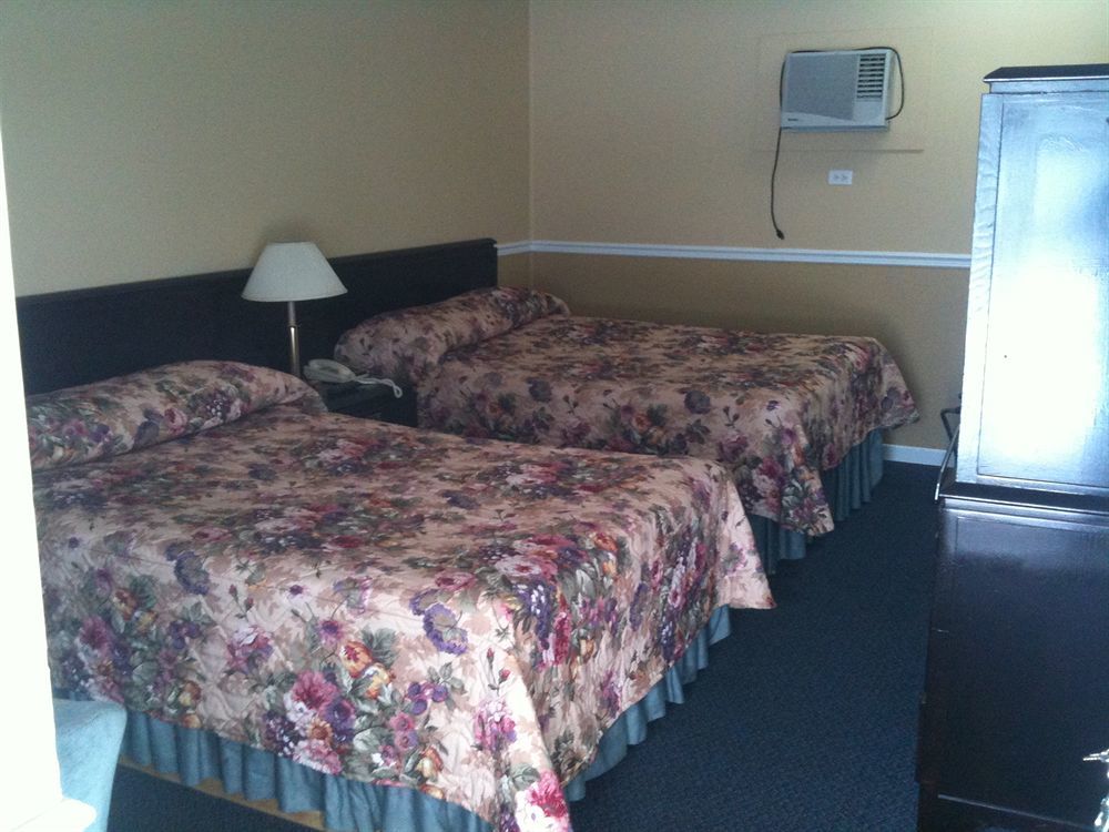 Motel Montreal Notre-Dame-de-l'Ile-Perrot Ngoại thất bức ảnh